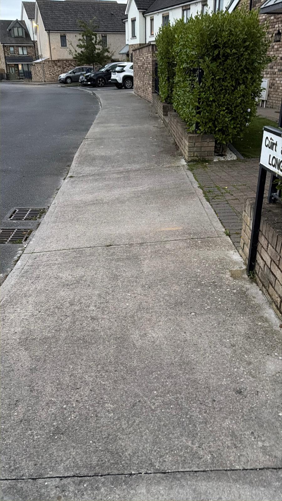 Clean footpath at Longview Court